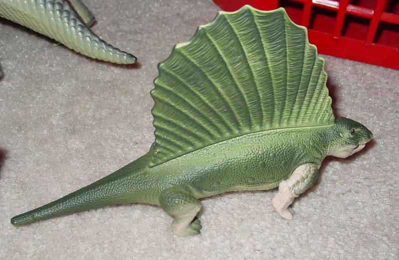dino with hammerhead