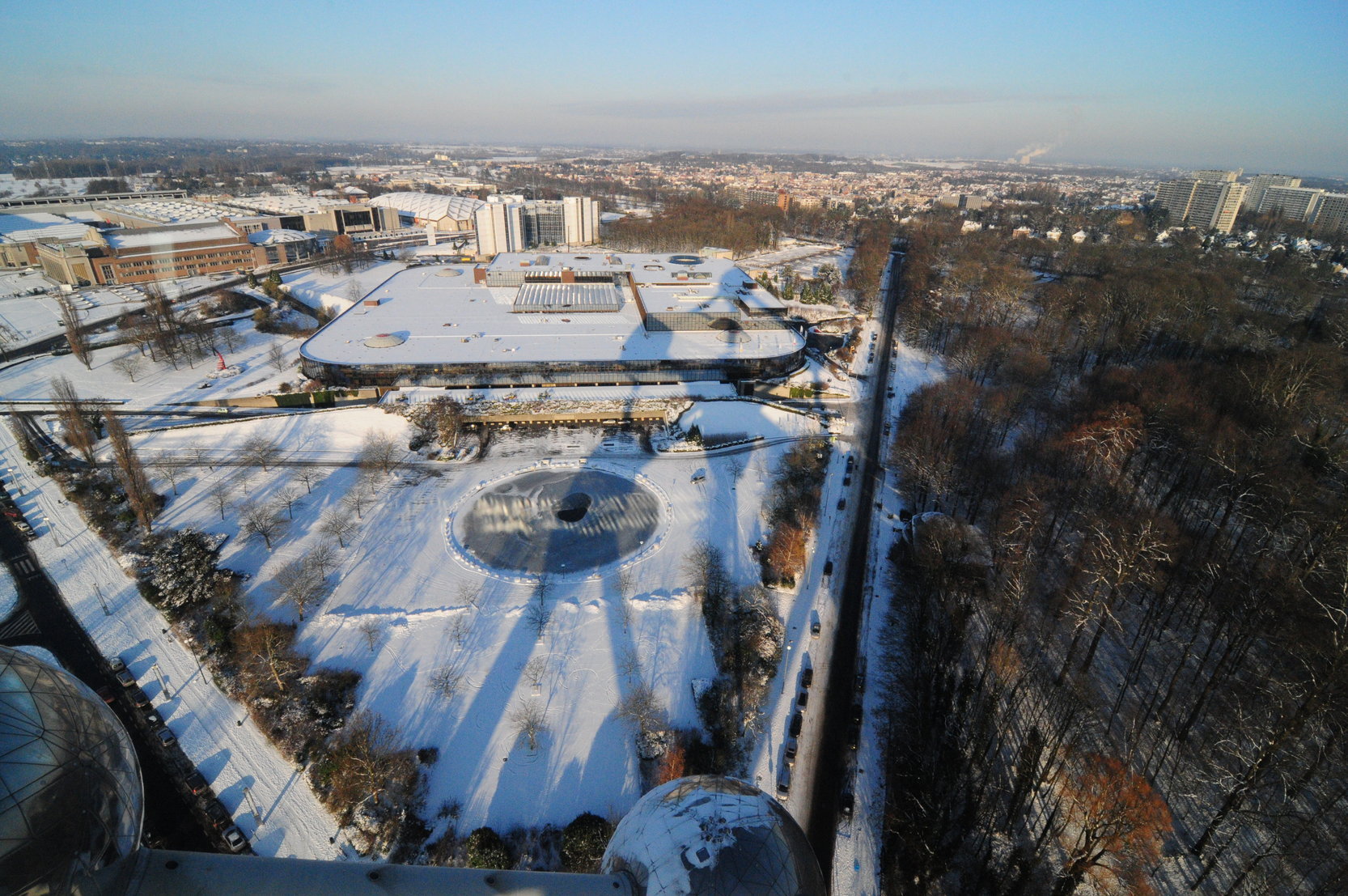 atomium-schatten