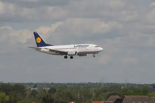 b737-lufthansa