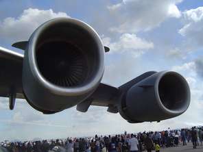 c17-engines-vor