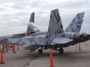 f18-marines