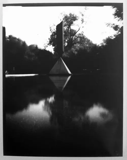 broken-obelisk-pinhole